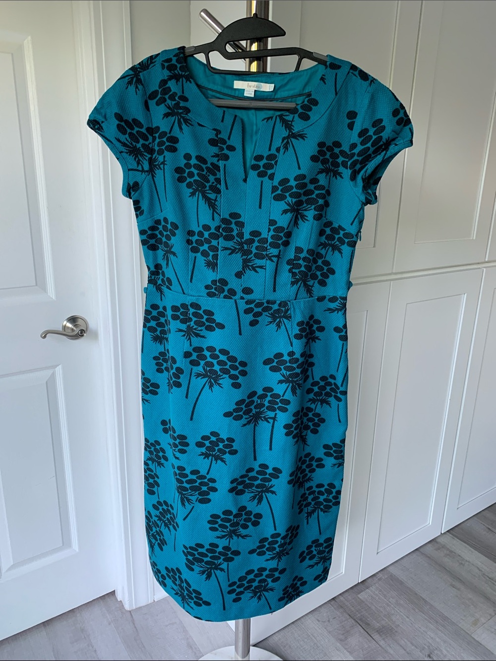 Boden Teal Midi Dress with Black Floral Print, US 8L.